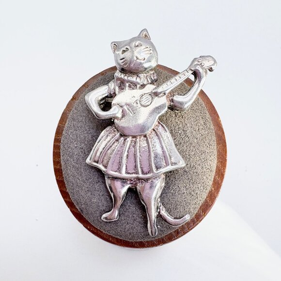 VTG Solid Sterling Silver 925 Cat Playing Guitar Brooch Size 2" Length - Picture 1 of 9